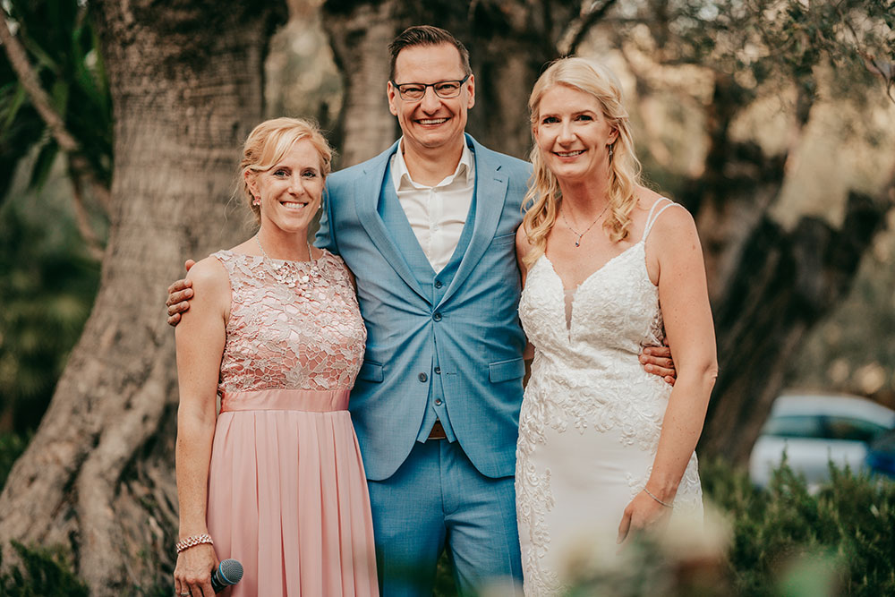 Traurednerin Sandra Backwinkel mit Sarah und Jörn